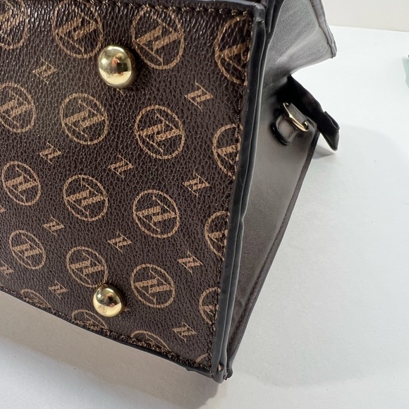 Adrienne Vittadini Brown Vegan Leather and Cream Linen Medium Handbag - Picture 5 of 11